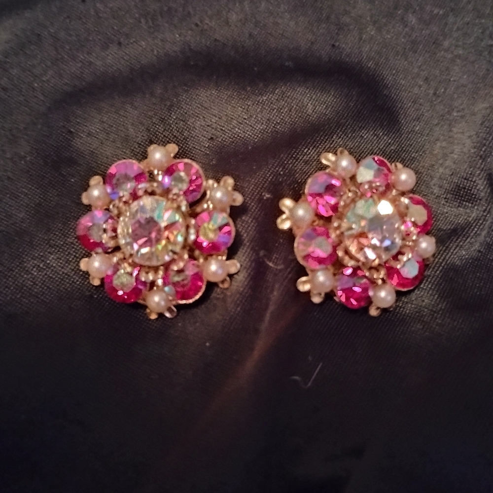 Costume jewelry